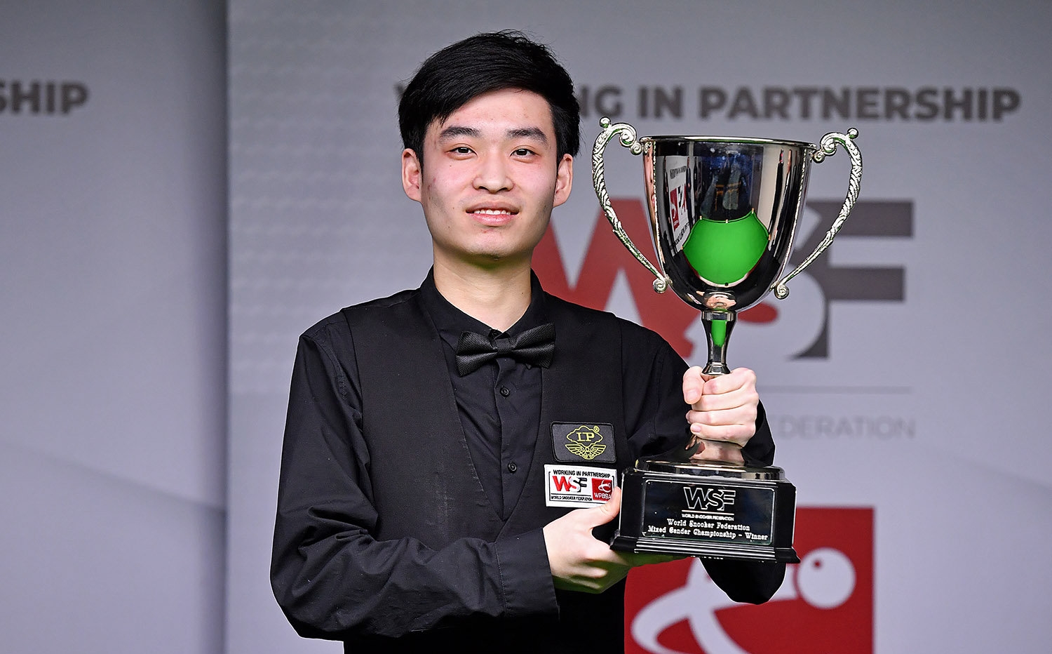 真正的英雄 真正的英雄