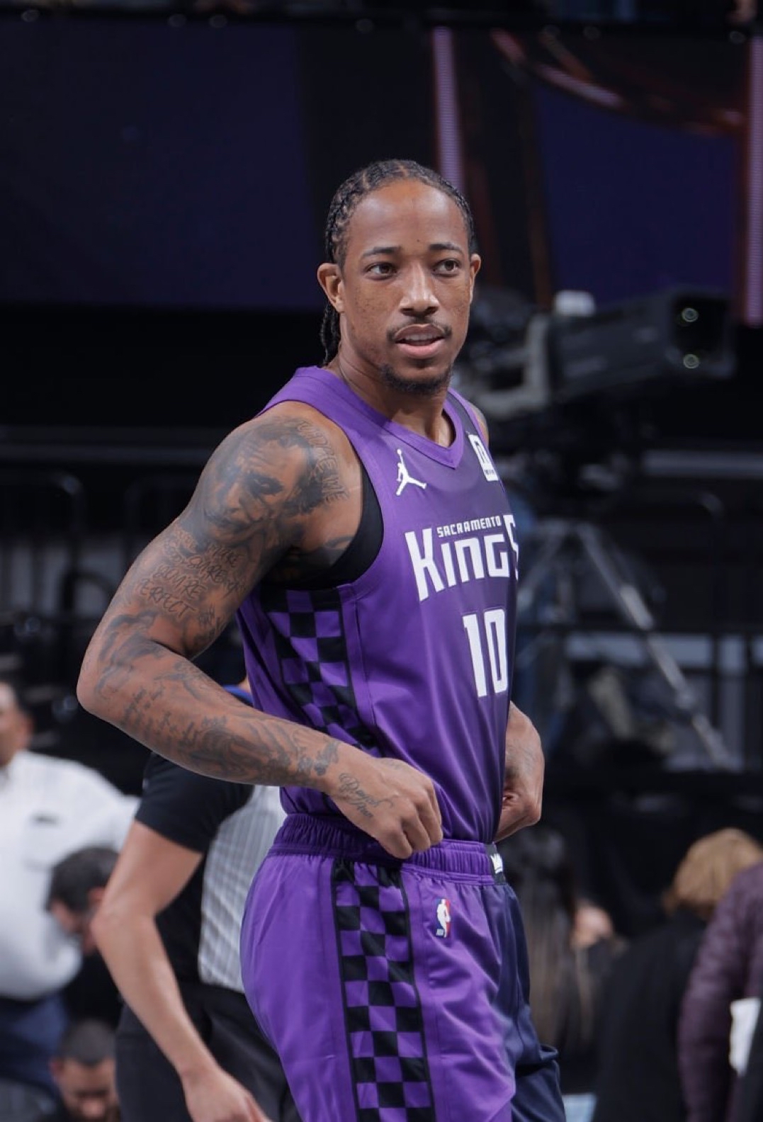 在弱侧完成 在弱侧完成